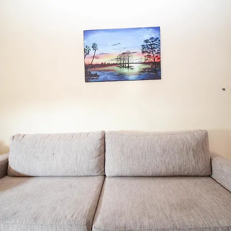 فندق As Velipojë